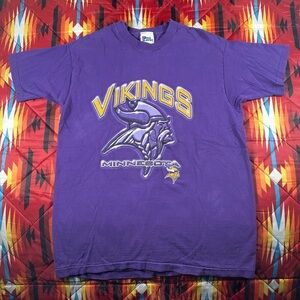 Vintage Minnesota Vikings Shirt Mens Medium Purple Pro Player USA 90's NFL